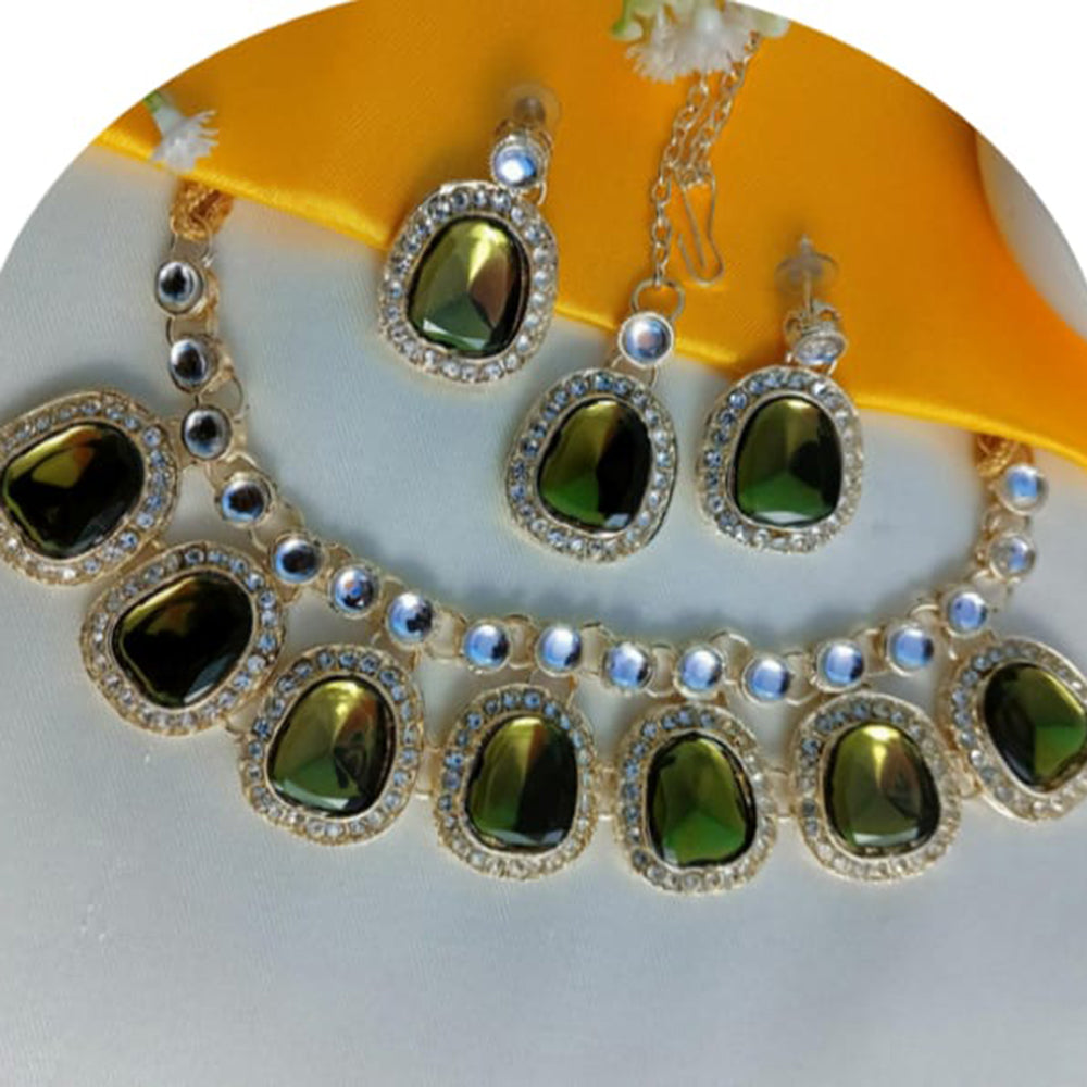 Dhirish International Graceful Glow Kundan Stone Necklace Set
