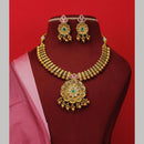 Dhiraj Sales Gold Plated Pota Stone Pearl And Beads Necklace Set