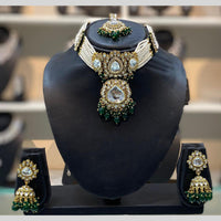 Dhiraj Sales Embellished Kundan Stone And Beads Choker Necklace Set