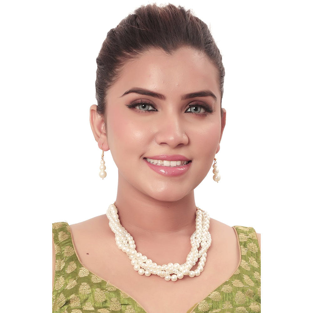 Siddhi Collection Pearl Necklace Set