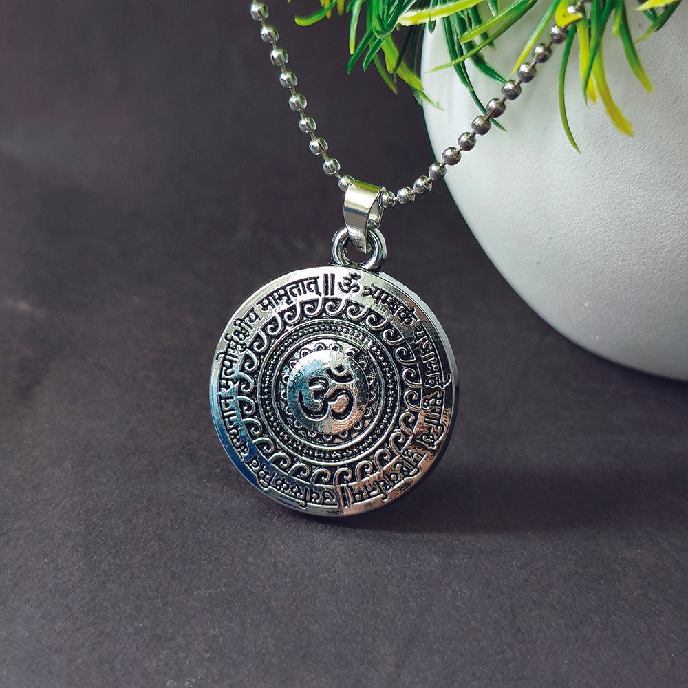 Urthn OM Chain Pendant For Men (Pack Of 6)