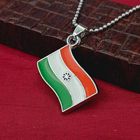 Urthn India Flag Chain Pendant For Men