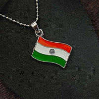 Urthn India Flag Chain Pendant For Men