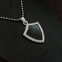 Urthn Black Enamel Chain Pendant For Men