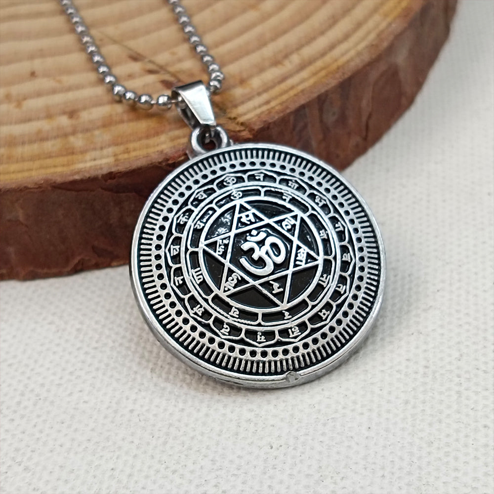 Urthn Sudarshan chakra Yantram Chain Pendant