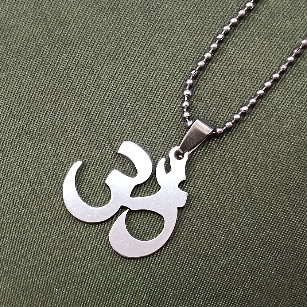 JewelMaze OM Chain Pendant For Men