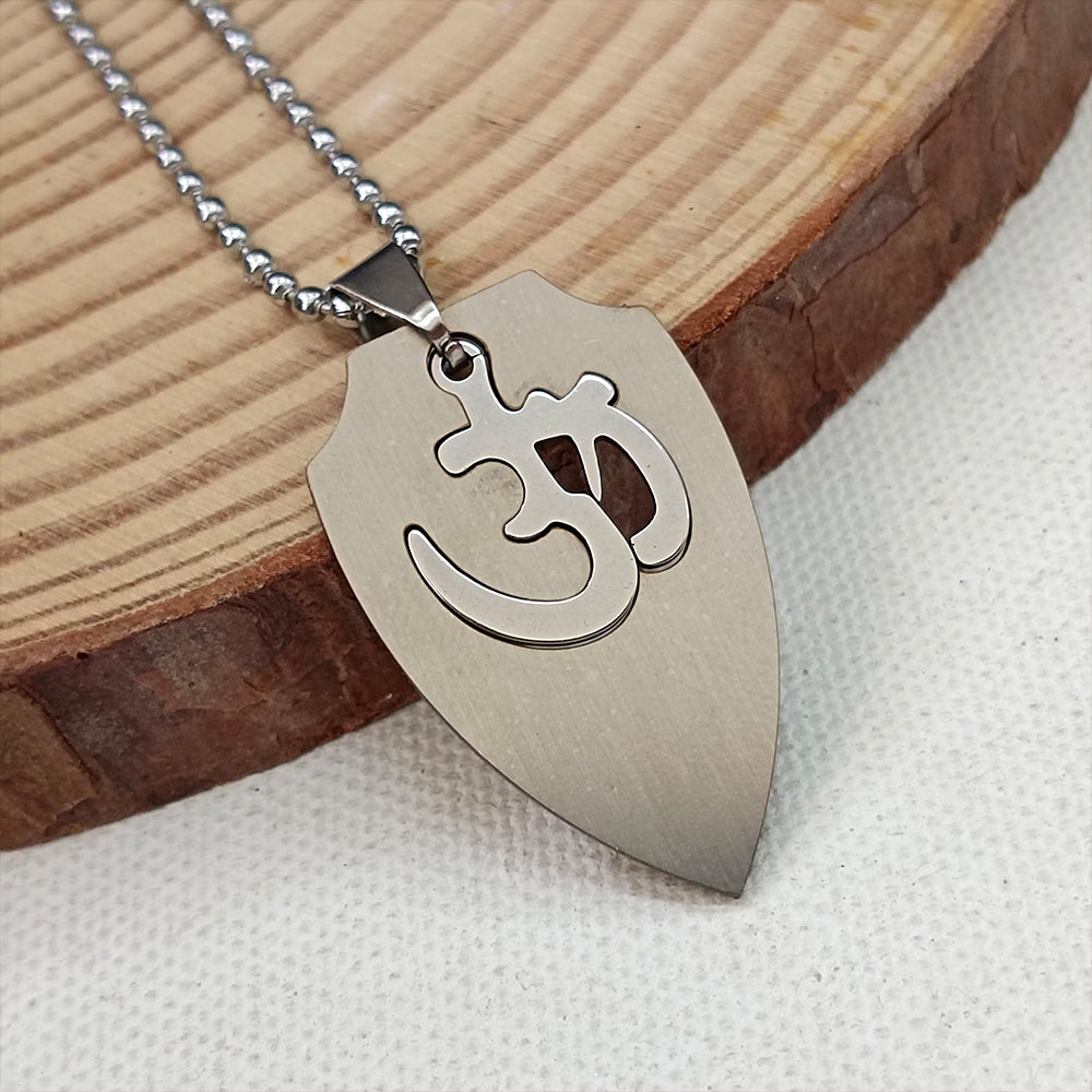 JewelMaze OM Chain Pendant For Men