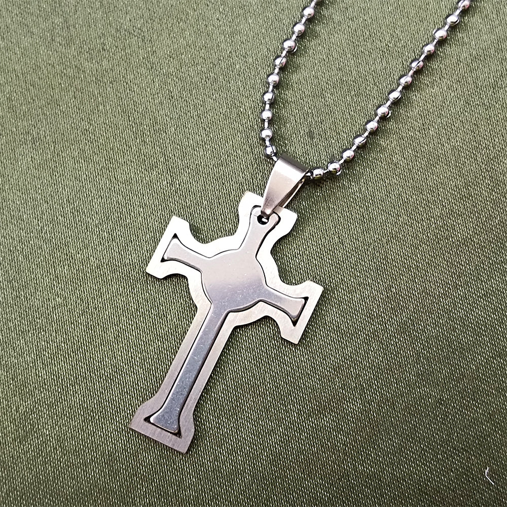 Urthn Cross Necklace for Men Women