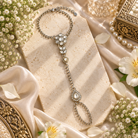 Urthn Bohemian Style Chin Anklet with Connected Toe Ring for Women Trendy Foot Jewellery