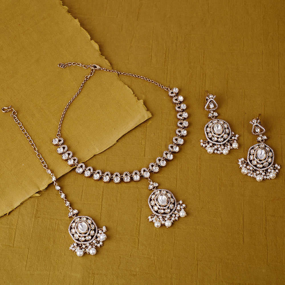 Saloni Fashion Jewellery Glimmery Round Shape Mother of Pearl Uncut Kundan Stone Gold Plated Brass Choker Necklace Set With Maang Tikka For Women and Girls