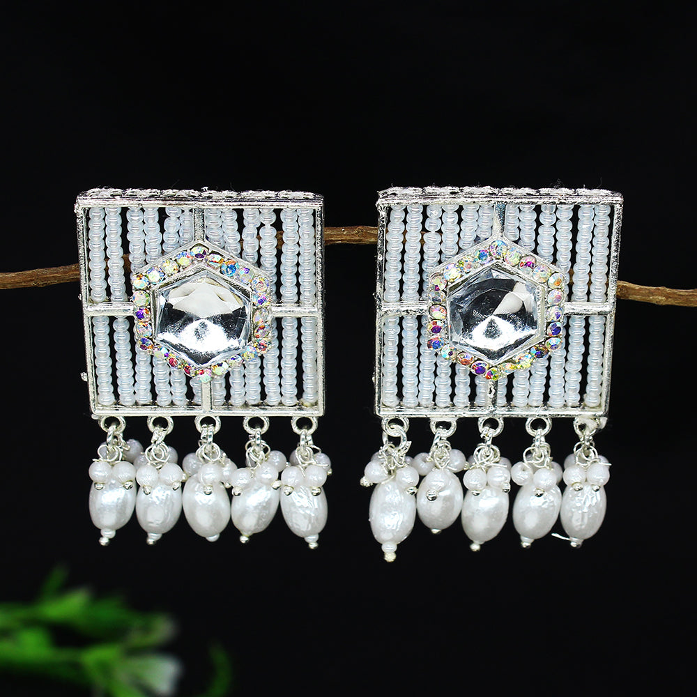 Mahavir Pearl And Kundan Stud Earrings