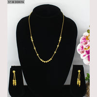 Mahavir Dye Gold Dokiya Necklace Set