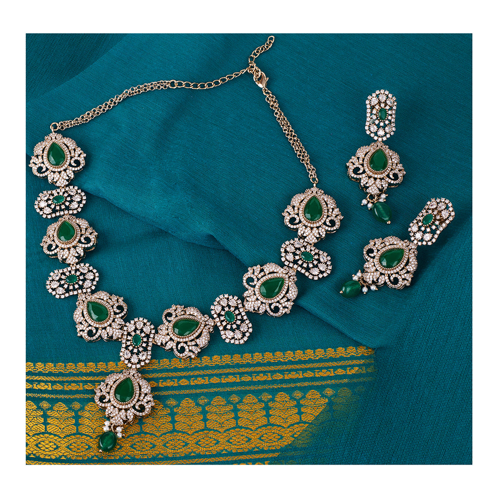 Saloni Fashion Jewellery Lavish Oval and Flower Design Uncut Kundan Stone Gold Plated Brass Choker Necklace Set For Women and Girls