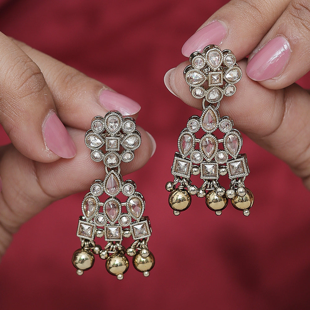 Saloni Fashion Jewellery Attractive Pear and Round Shape Gold Plated Green Kundan Stone Dangle Earring For Women and Girls