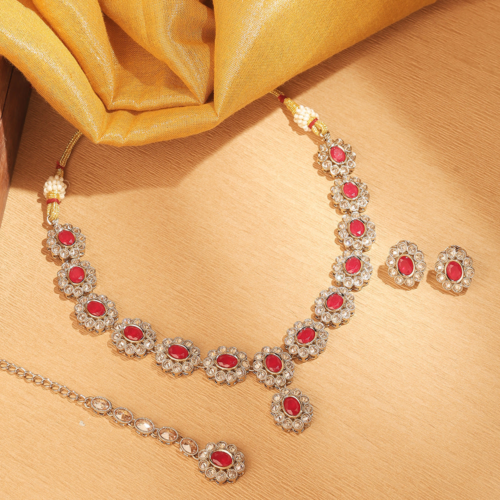 Saloni Fashion Jewellery Graceful Round and Oval Shape Antique Gold Plated Brown Uncut Kundan Stone Choker Necklace Set With Maangtikka For Women and Girls