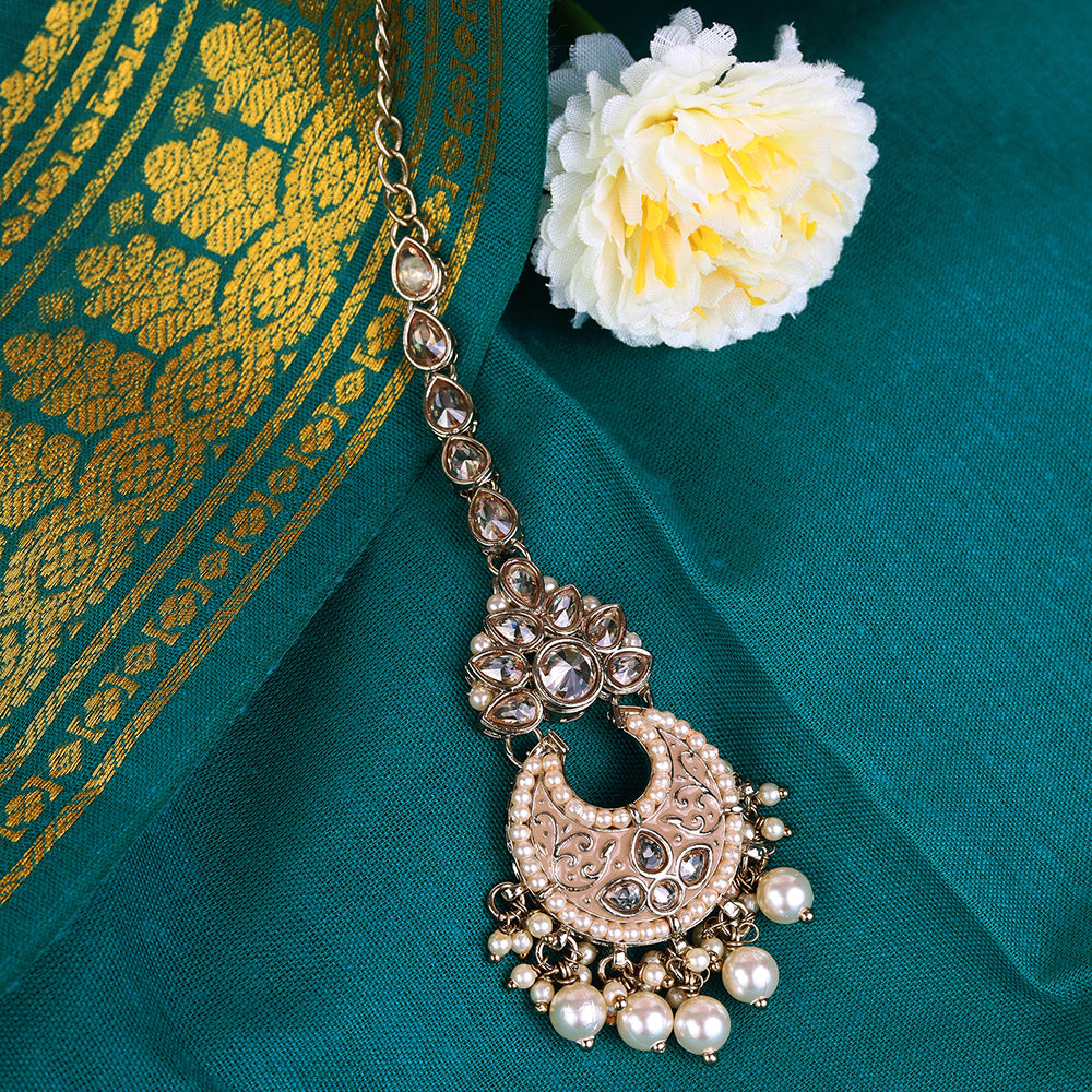 Saloni Fashion Jewellery Admirable Rectangle Shape Uncut Kundan Stone 18 KT Gold Plated Brass Choker Necklace Set with Maang Tikka For Women and Girls