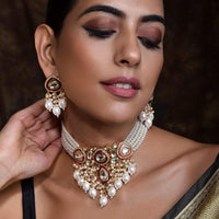 FS Collection Gold Plated Kundan And Pearl Choker Necklace Set