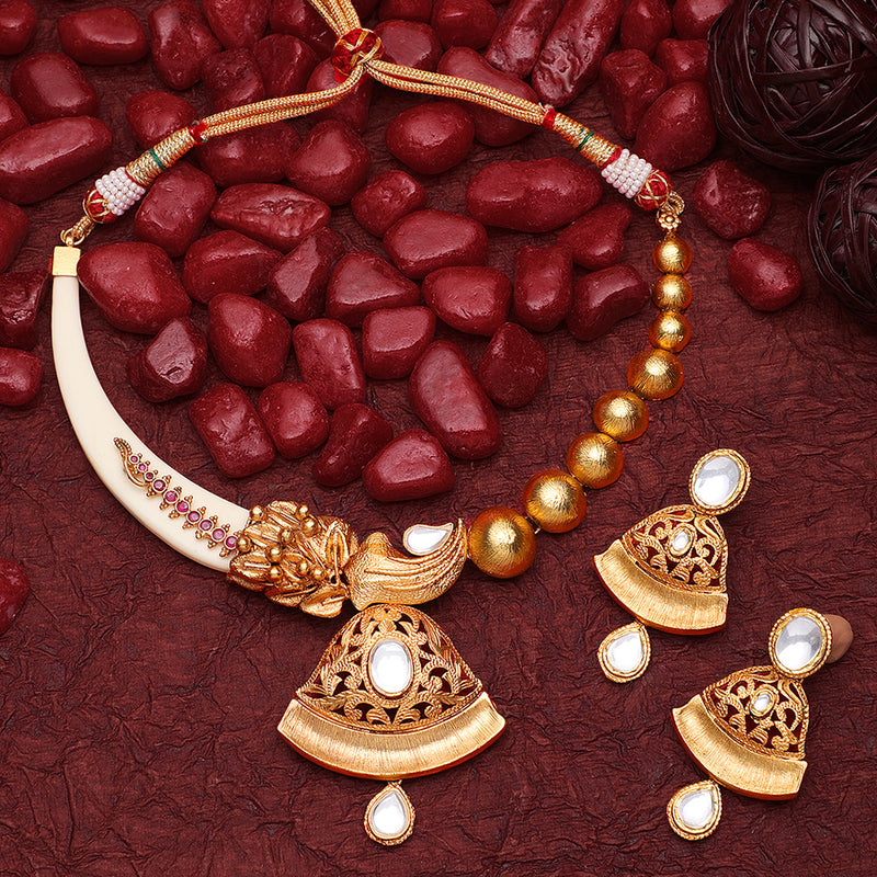 Asmitta Gold Plated Kundan Necklace Set