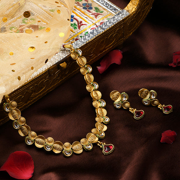 Asmitta Gold Plated Kundan Necklace Set