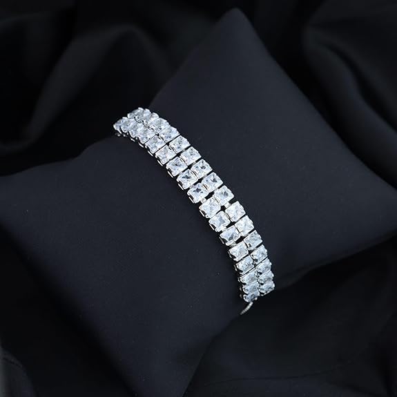 Etnico Stylish Silver Plated Cubic Zirconia American Diamond Special Adjustable Bracelet For Women