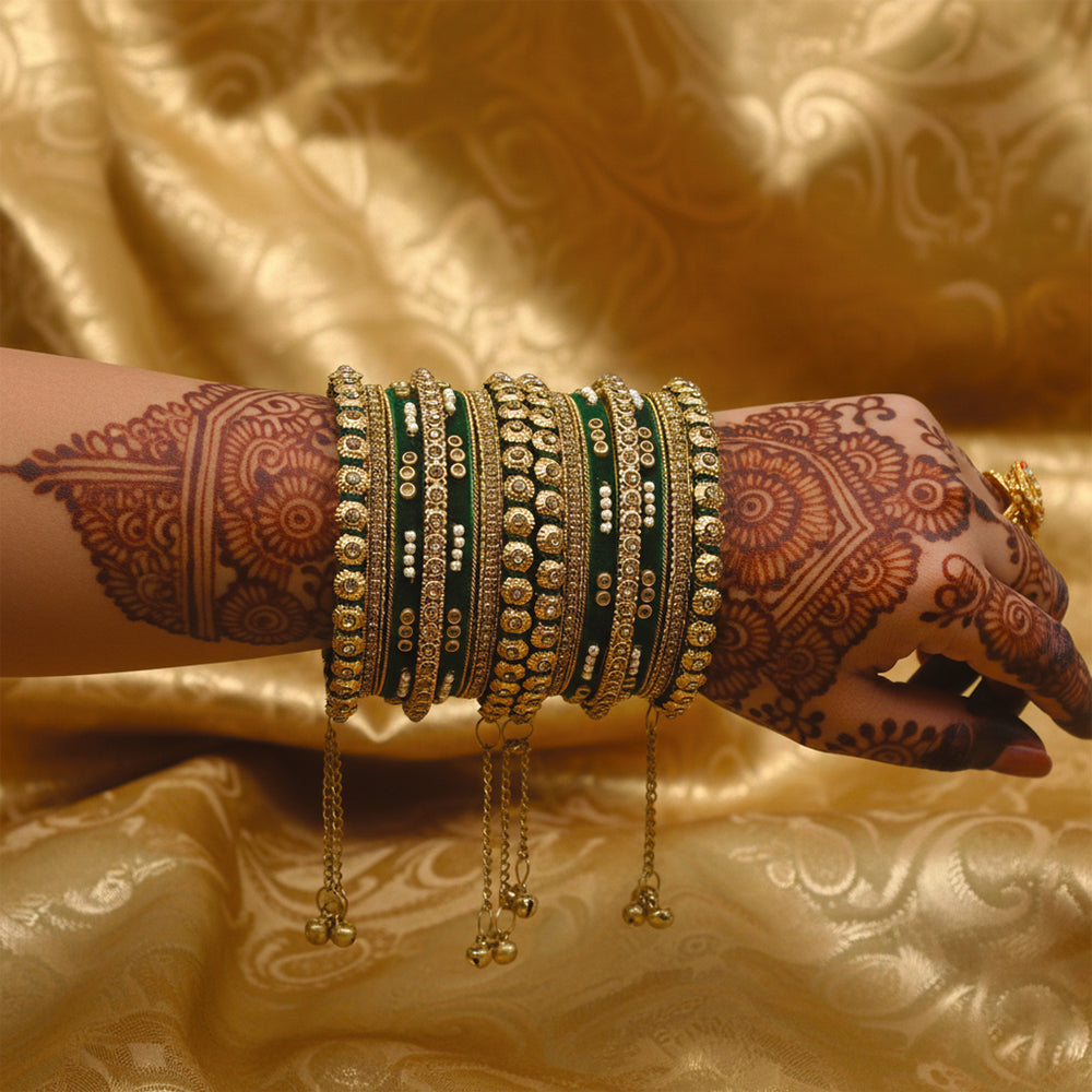 Etnico Gold Plated Traditional Velvet Embellished Work & Ghungroo Latkan Detailing Bangles Chuda Bangle Set for Bridal/Women 