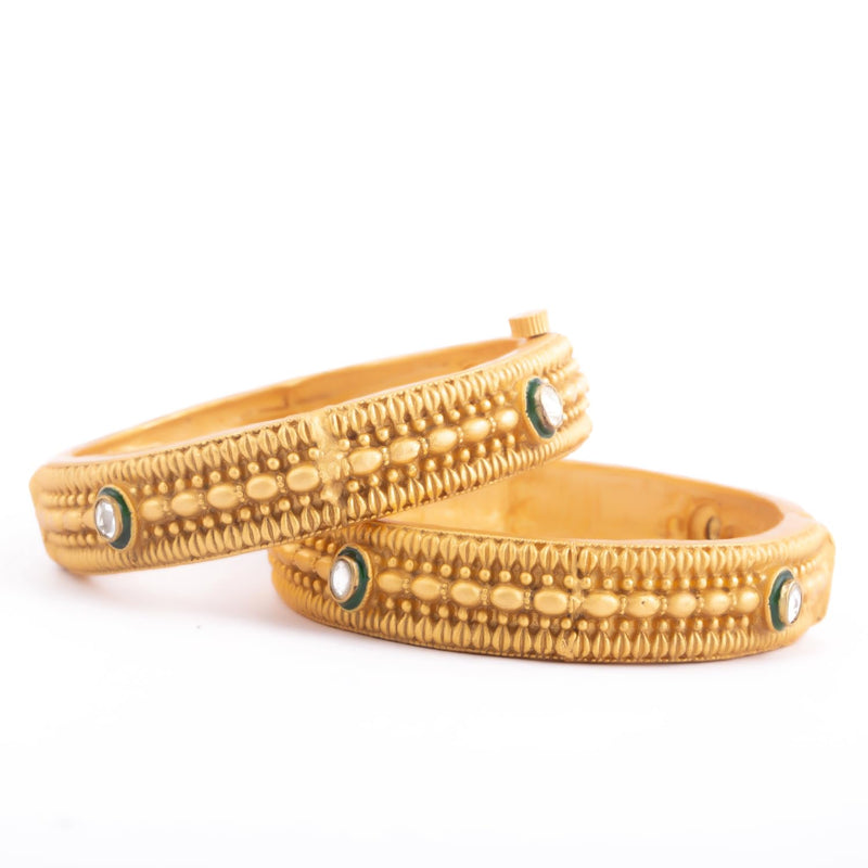 Raddhi Jewels Designer Premium Quality Rajwadi Gold Plated Brass Openable Kada/Bangles Set