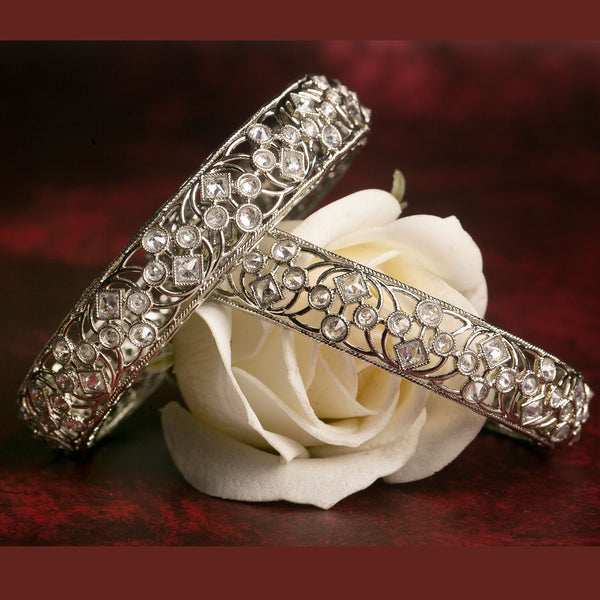 Raddhi Jewels Designer Premium Quality Silver Plated Brass Openable Kada/Bangles Set