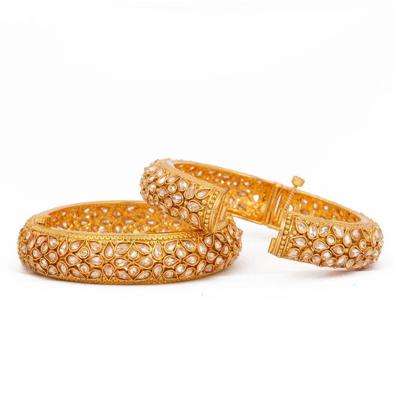 Raddhi Jewels Designer Premium Quality Rajwadi Gold Plated Brass Openable Kada/Bangles Set