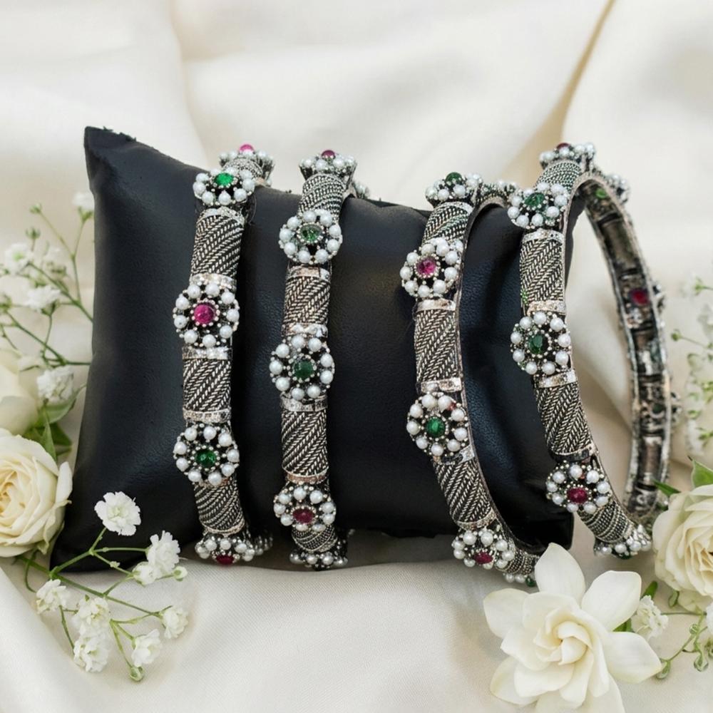 Js Fashion  Oxidized Pearl Designer  Set of 4 Bangle for Women