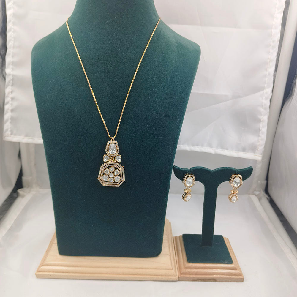 Chiccharm Jewellery Premium Polki Kundan Necklace with Earrings Set