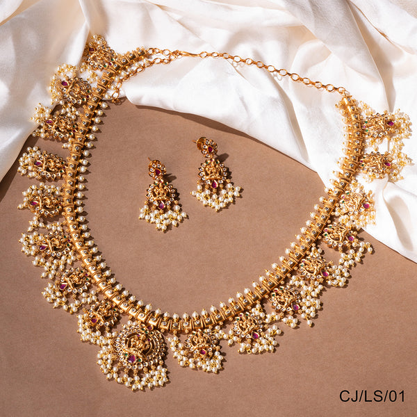 Chiccharm Jewellery Brass and Copper Rajwadi Necklace Set