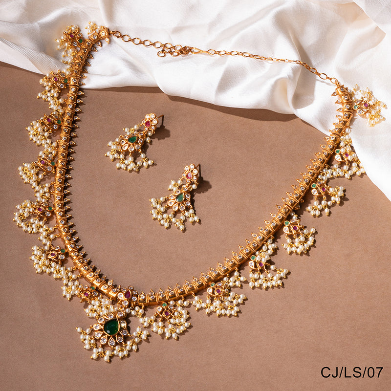 Chiccharm Jewellery Brass and Copper Rajwadi Necklace Set