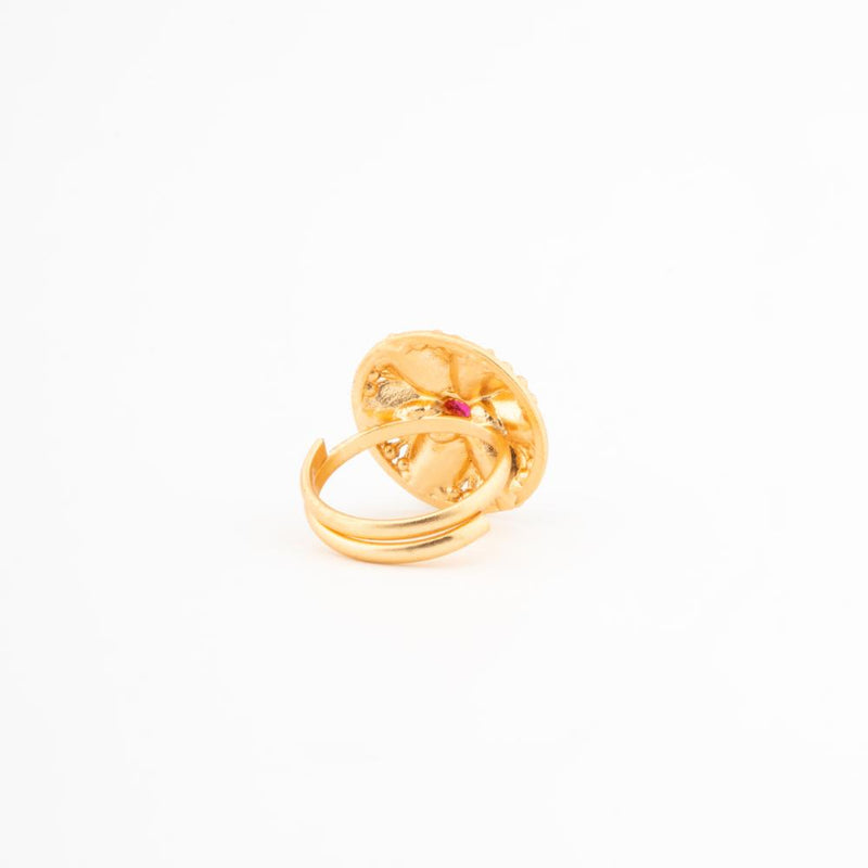 ChicCharm Jewellery Brass Gold Plated Synthetic Stone And Pearls Rings