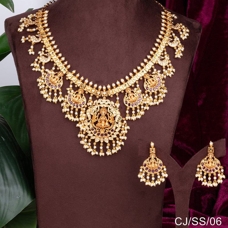 Chiccharm Jewellery Brass and Copper Rajwadi Temple Hasli Necklace Set