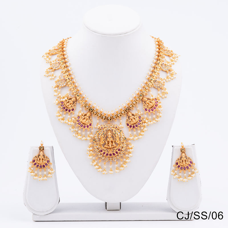 Chiccharm Jewellery Brass and Copper Rajwadi Temple Hasli Necklace Set