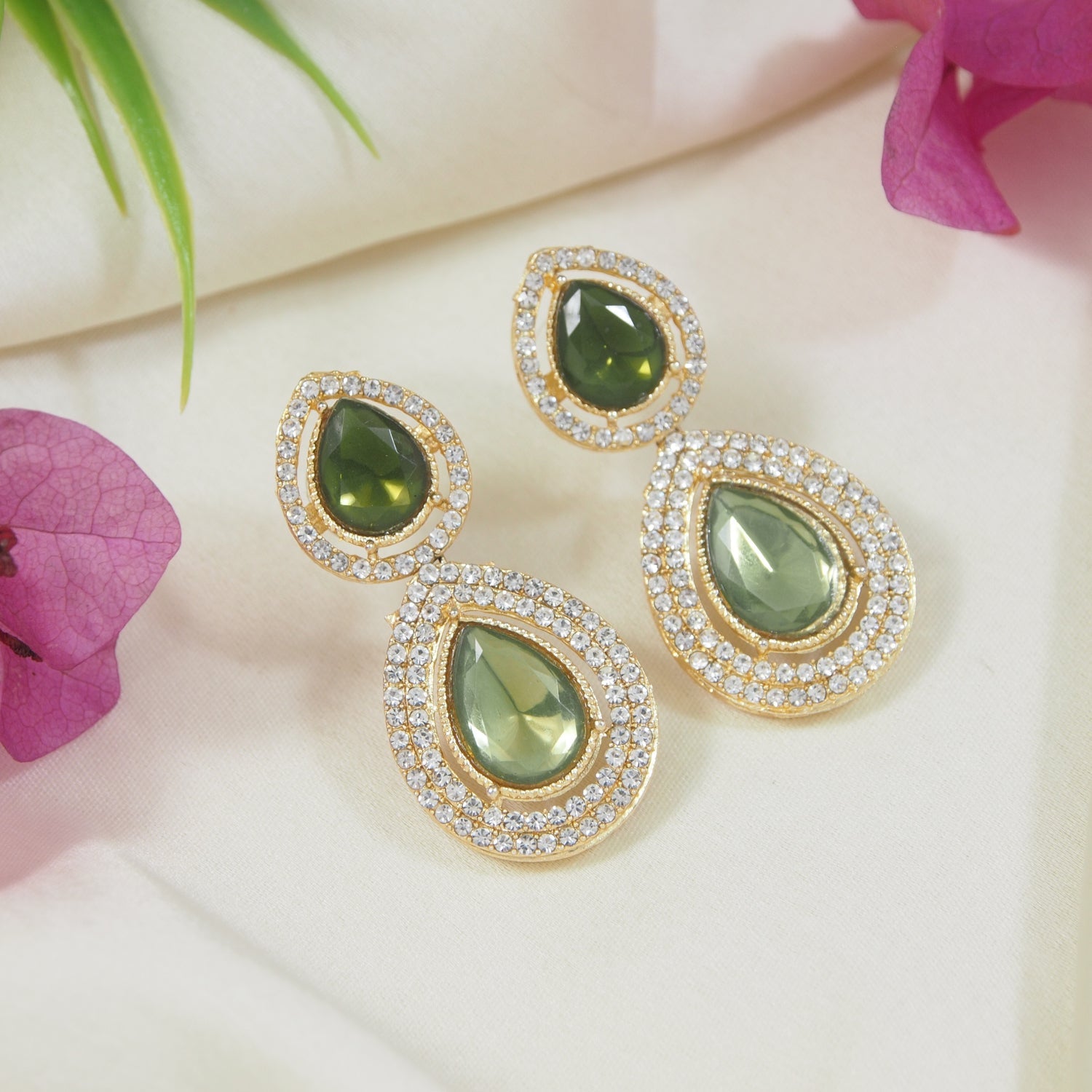 Etnico Gold Plated Traditional Stone & Beads Tear Drop Earrings For Women