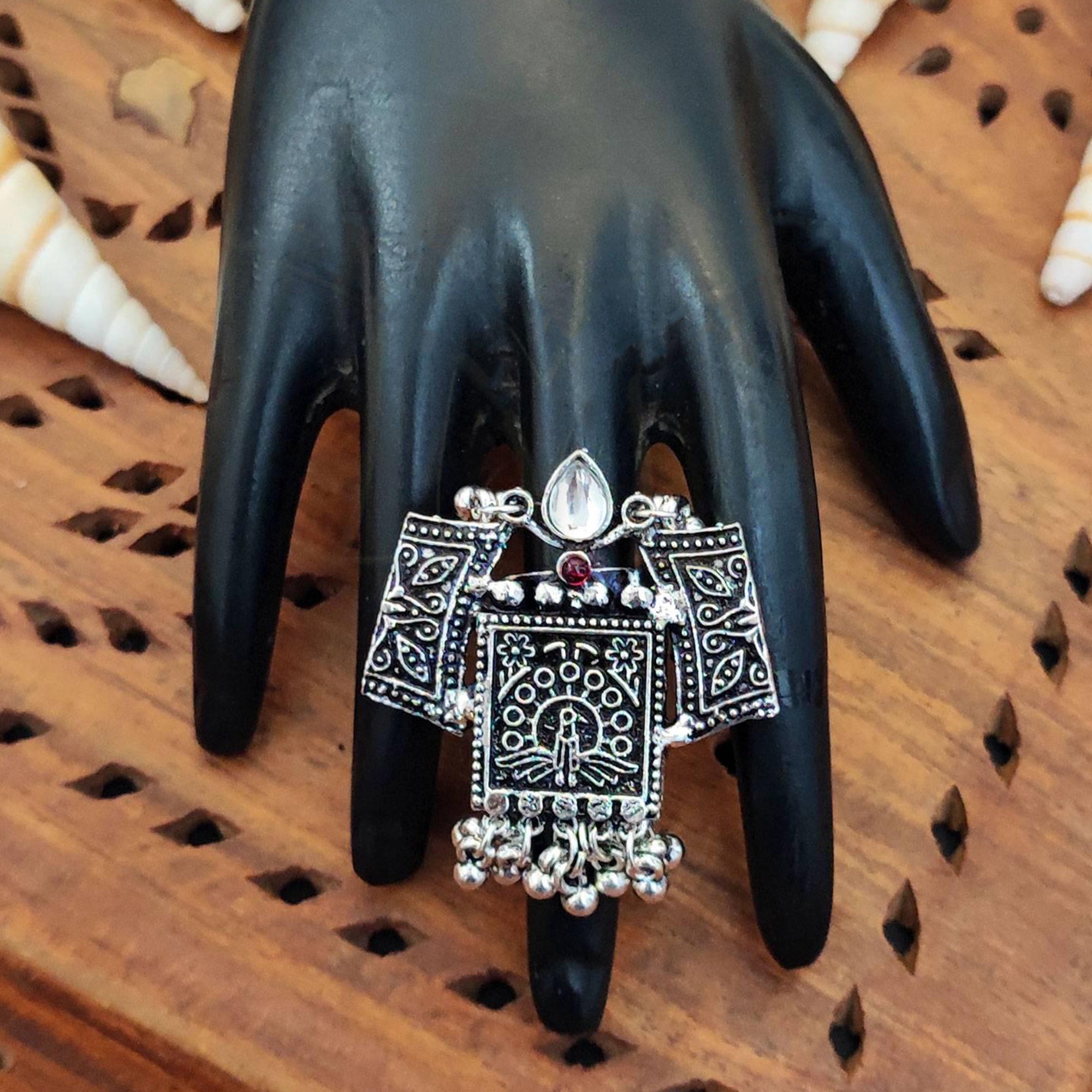 Js Fashion Vintage Look Oxidised Kundan Stone Pearl Ring