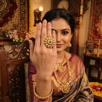 Js Fashion High Gold Royal Pota Stone And Pearl Designer Ring