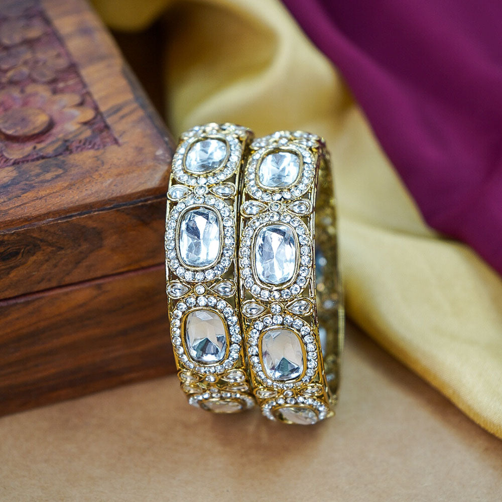 House of Jewellery Regal Crystal And Austrian Stone Bangles Set