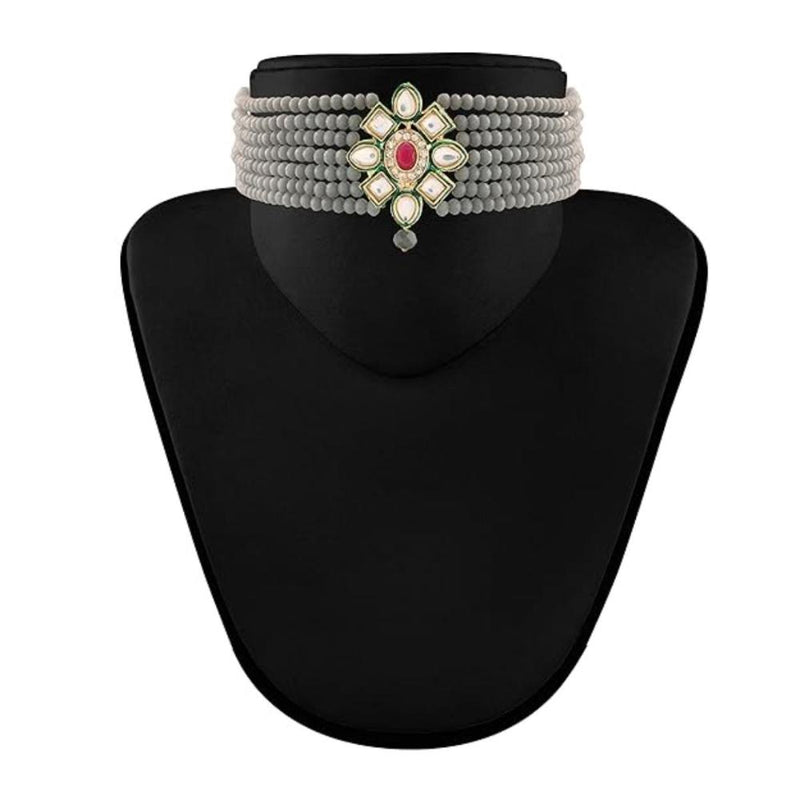 Etnico Gold Plated Traditional Choker Set Glided With Kundan & Beads For Women/Girls (K7207Gr)