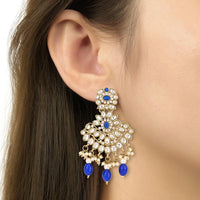 Etnico Gold Plated Traditional Kundan Pearl Drop Bridal Choker Necklace With Chandbali Earrings & Maang Tikka Jewellery Set For Women/Girls (K7257Bl)