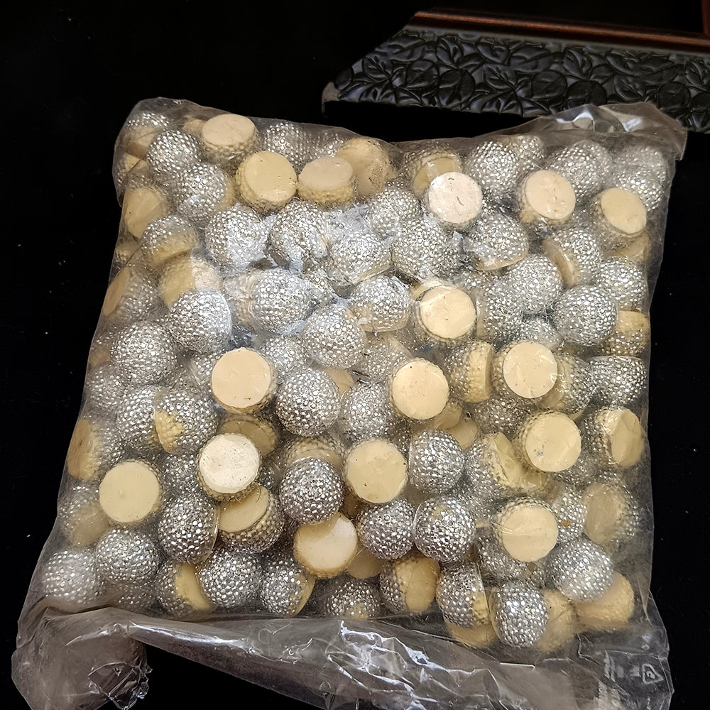 White / 50