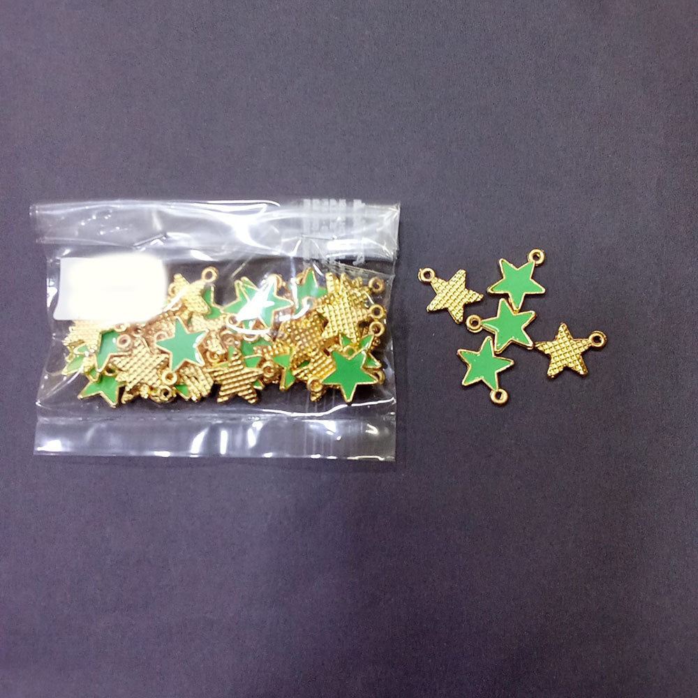Kriaa Beads Lightweight Star Shape Charm Pendant for Everyday Elegance