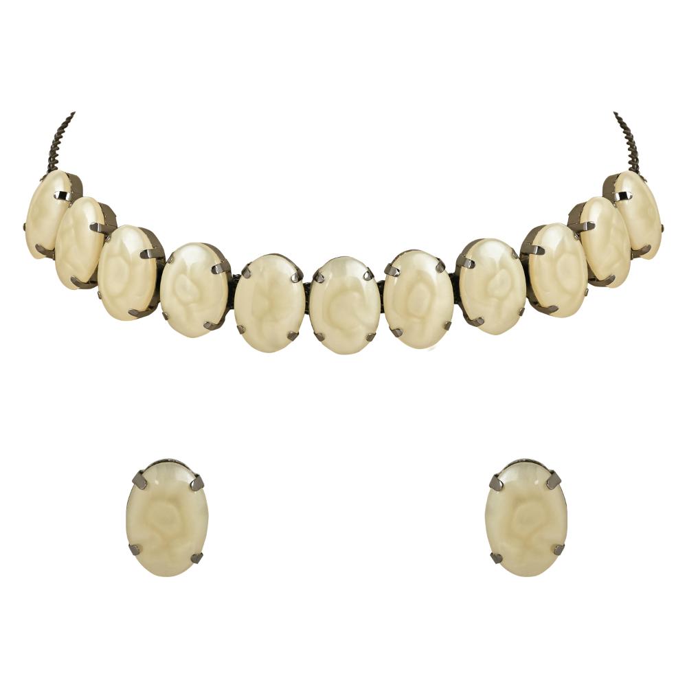Etnico Glamorous Fashionable Eye-Catching Cream Beaded Choker and Earrings Set For Women/Girls (ML318Cr)