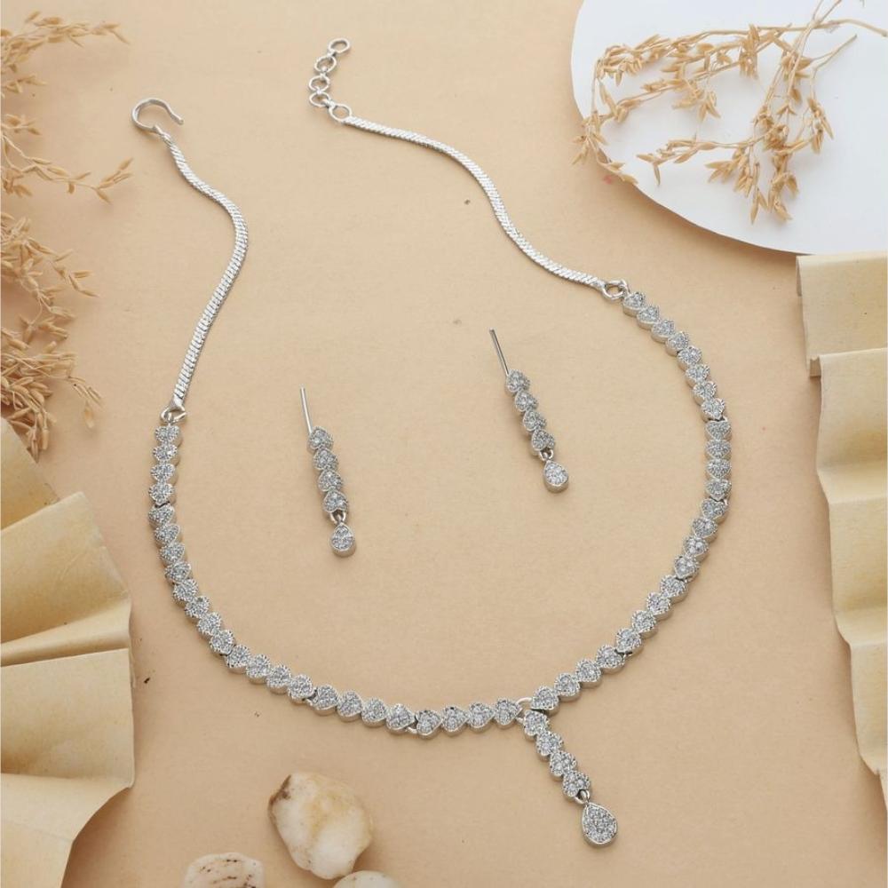 HR Sales Premium Quality Rhodium Plated Austrian Stone Necklace Set