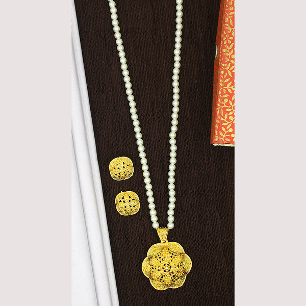 Mahavir Gold Plated Pearl Necklace Set