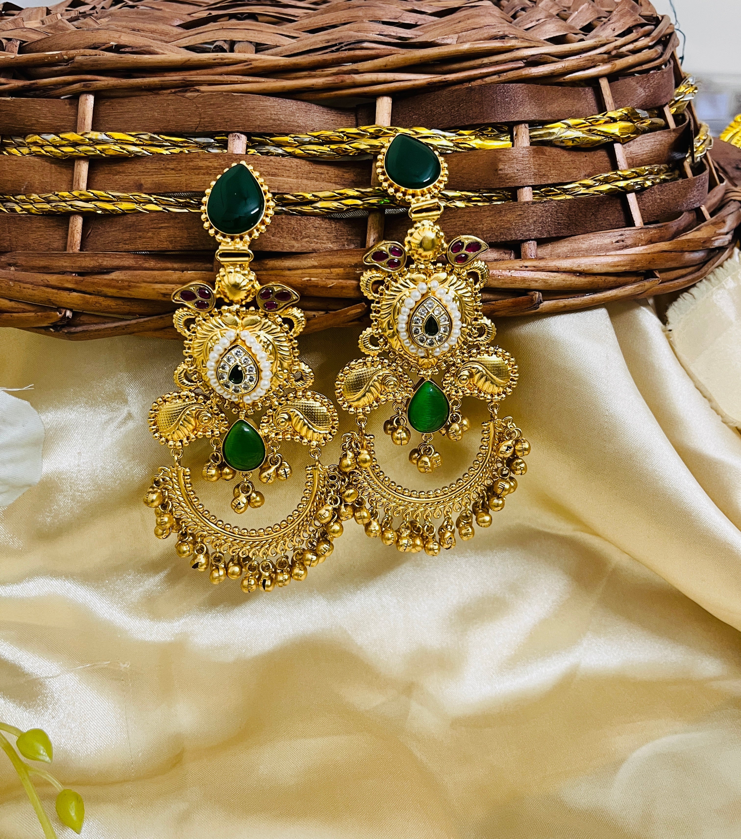 ShringarStreet Gold Plated Premium Quality Brass Kundan Stone And Beads Dangler Earrings