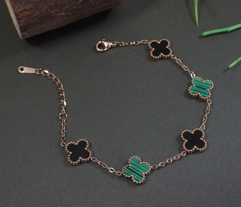 Tarohi Jewels Stainless Steel Clover Bracelet