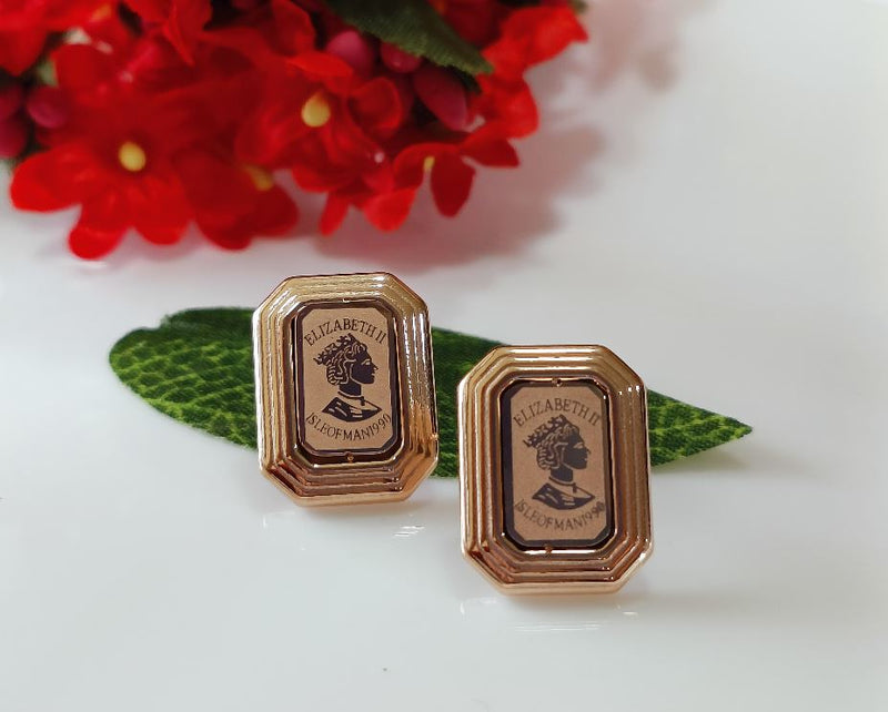 Tarohi JewelsStainless Steel Silver/Rosegold Plated Queen Elizabeth Portrait Earring-STNER 2570