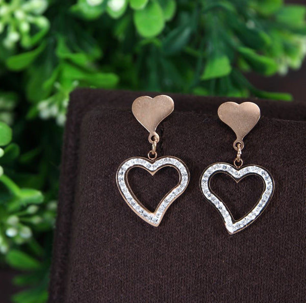 Tarohi JewelsStainless Steel Rosegold Plated Heart Shaped Earring-STNER 2766